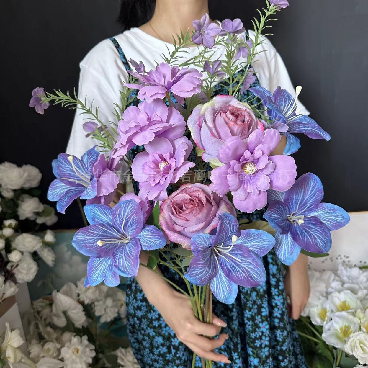 Flores Artificiais de Lírio Es - Wedding Supply Shops avaliação e preço